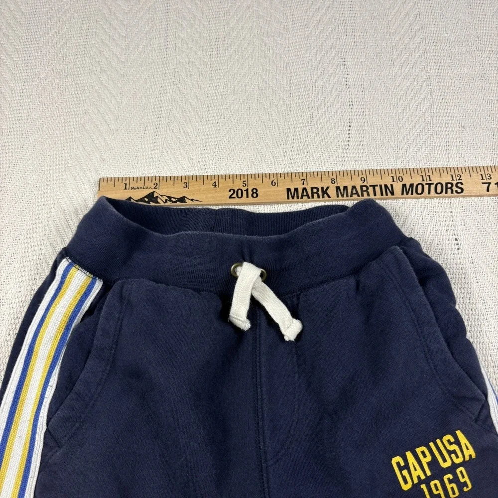 GAP pants are